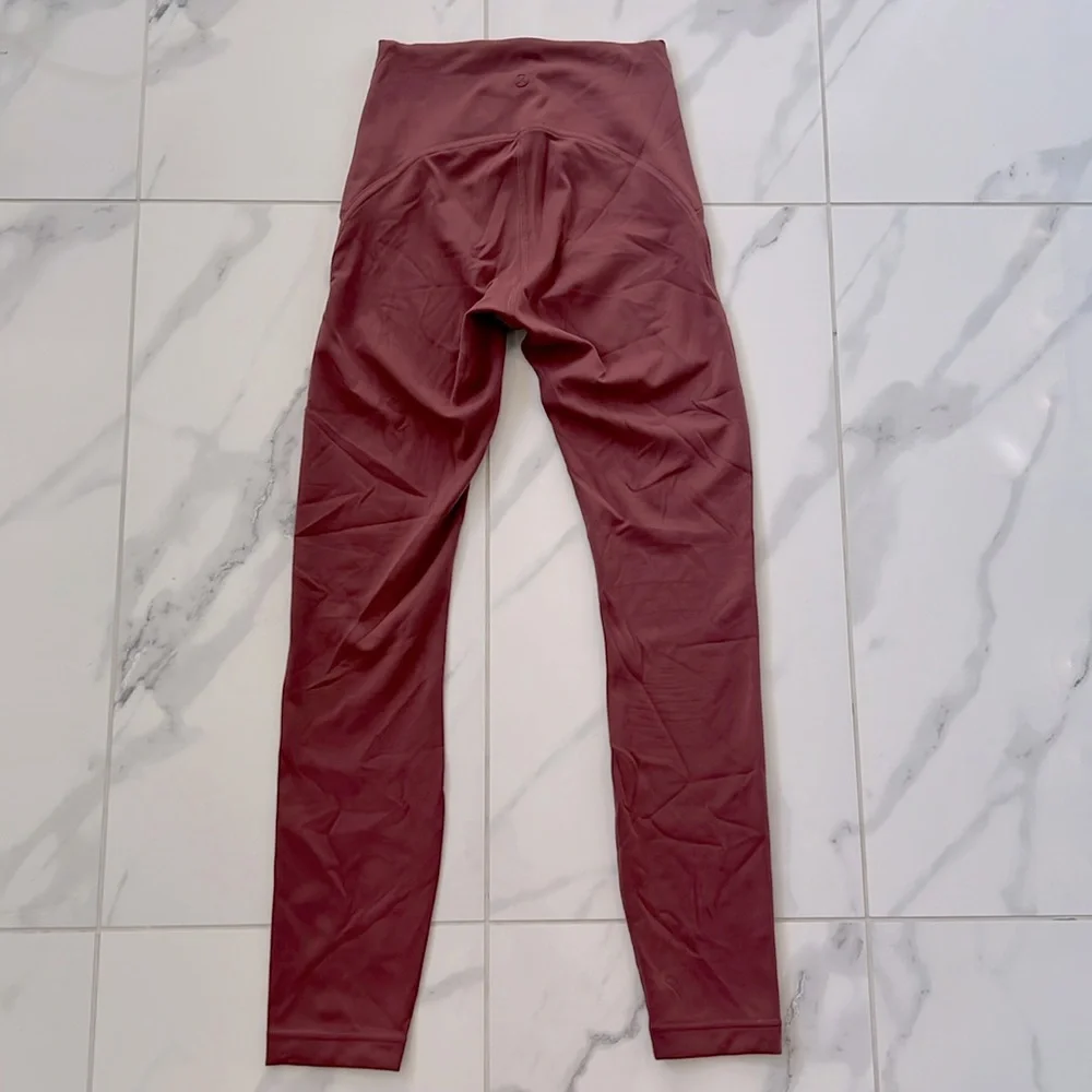 Lululemon InStill High-Rise Tight 25